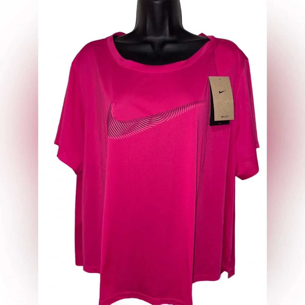 Nike DRI-FIT Shirt ⭐️NWT⭐️ - Picture 2 of 8